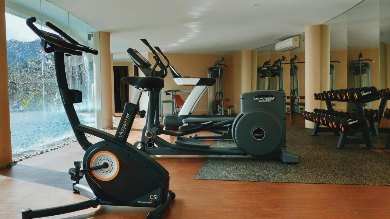 Wapa Di Ume Sidemen Hotell Eksteriør bilde A gym in a hotel