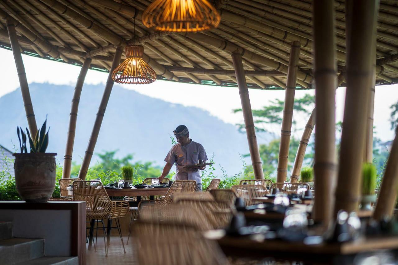Wapa Di Ume Sidemen Hotell Eksteriør bilde The restaurant at the retreat